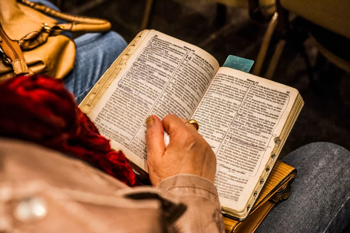 How to Fast Safely as a Christian: A Beginner's Guide to Biblical Fasting